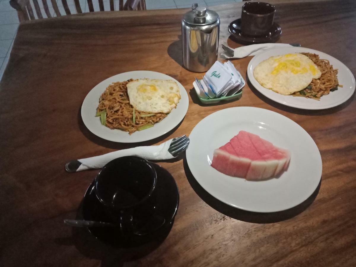 타만 스리 코티지 II 꾸따 외부 사진